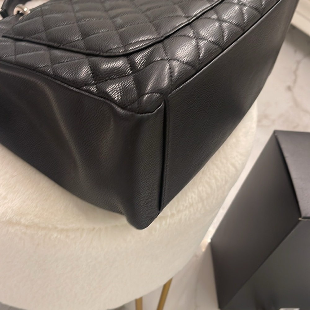 Chanel Grande Tote bag- black with silver hardware - Picture 5 of 12